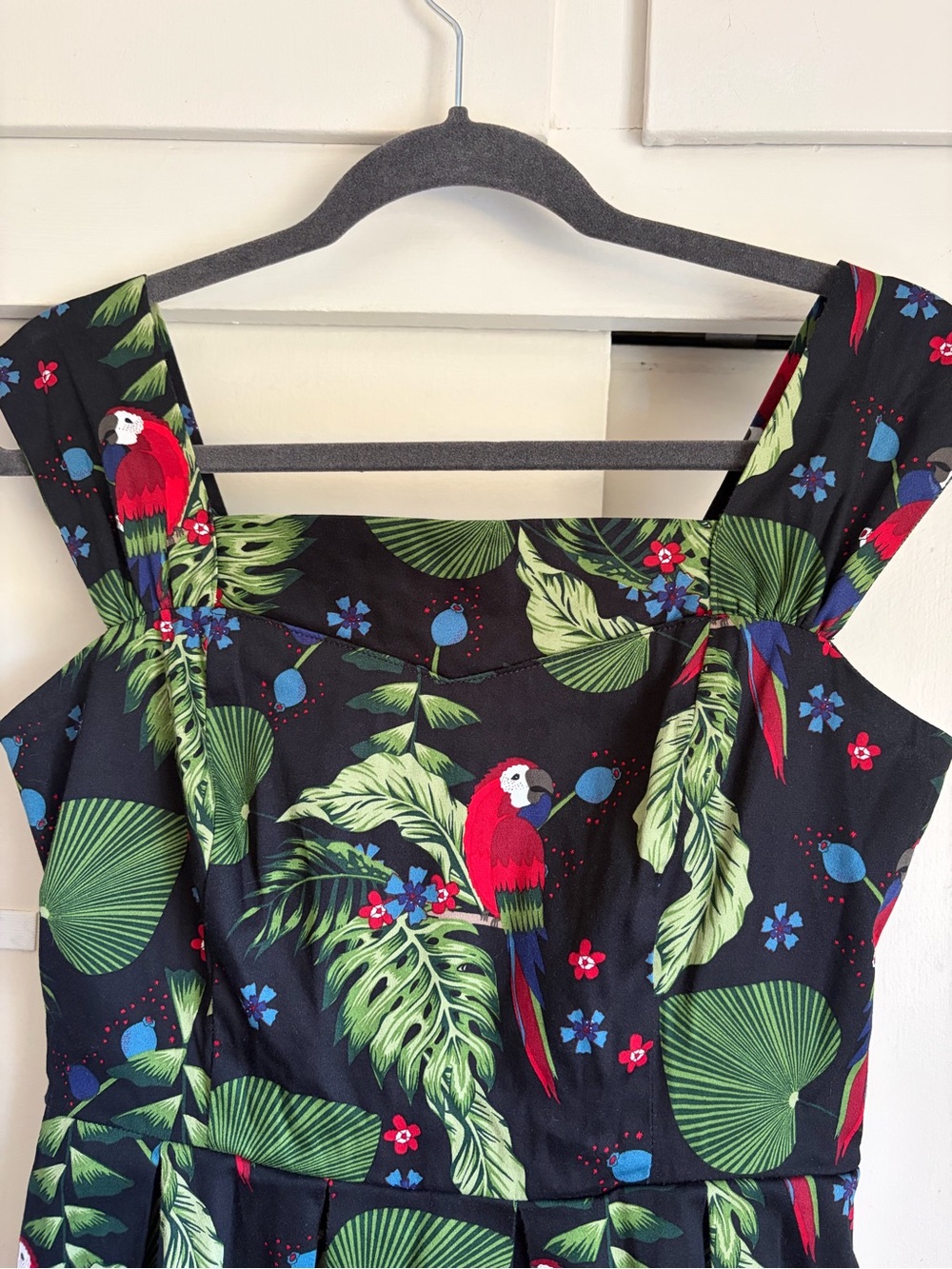 Collectif Black Dress Tropical Print Parrots UK 10 US Small Matching tote & belt - Picture 8 of 16